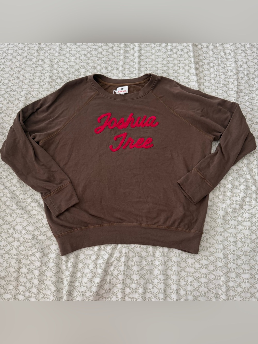 Sundry Brown Crewneck with Red Joshua Tree Script size 1